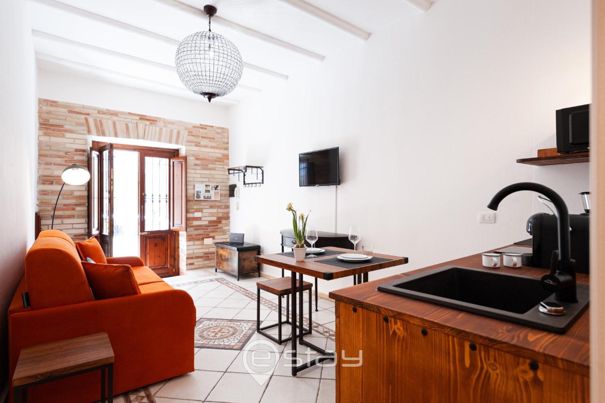 Charm In Siotto Pintor Apartment Cagliari Exterior photo